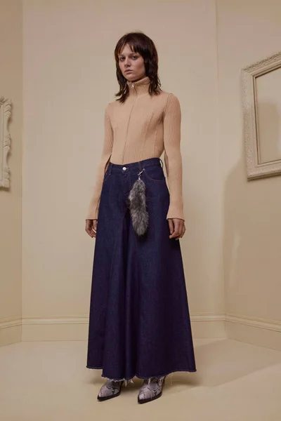 Look 2